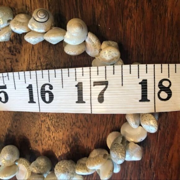 Vintage Tiny Shell Necklace 36 Inches - Picture 5 of 5